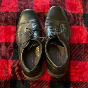 Men’s leather shoes like new hardly worn